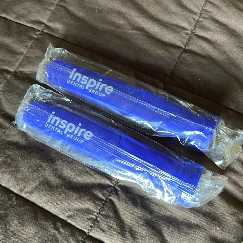 Assorted (No brand) blue plastic